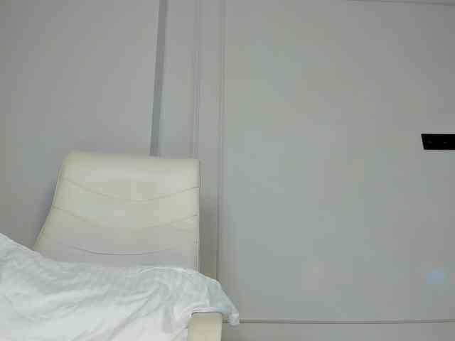 mikkylovely webcam