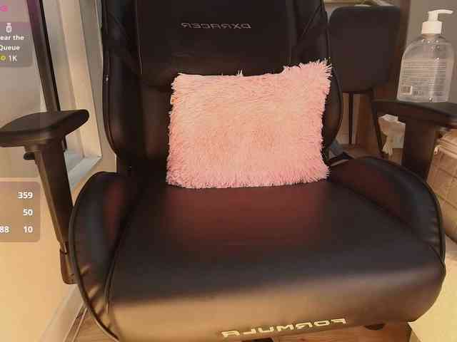 mikkylovely webcam