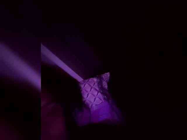 BlackWhite2000 webcam