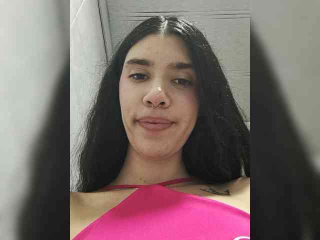 MaddyMendozax webcam
