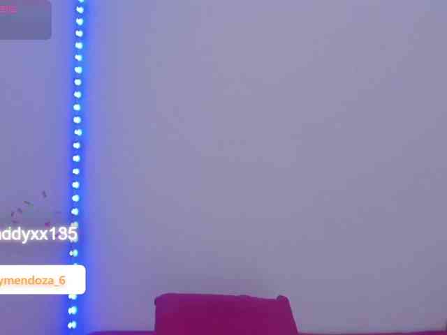 MaddyMendozax webcam