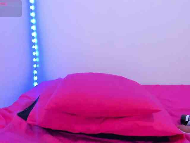 MaddyMendozax webcam