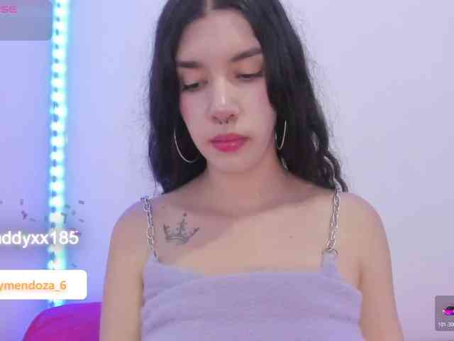 MaddyMendozax webcam