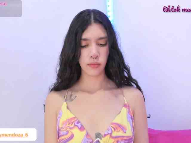 MaddyMendozax webcam