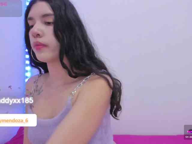 MaddyMendozax webcam