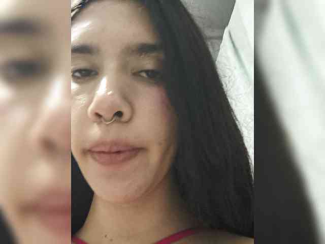 MaddyMendozax webcam