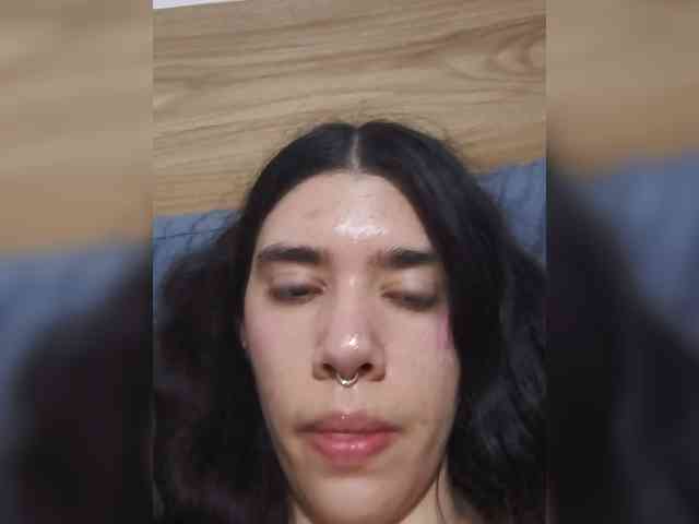 MaddyMendozax webcam