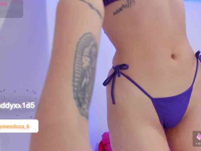 MaddyMendozax webcam