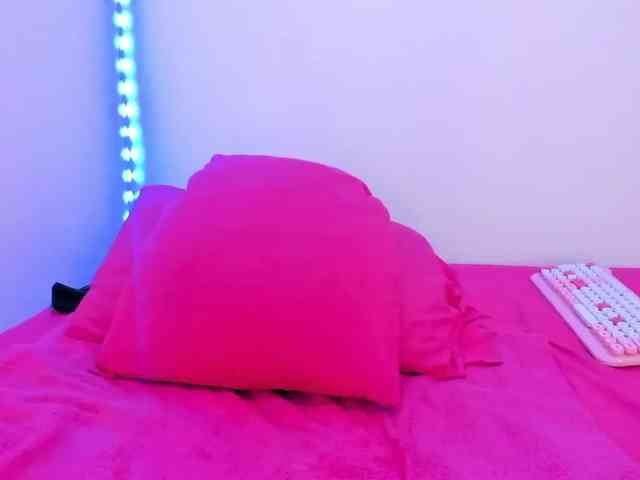 MaddyMendozax webcam