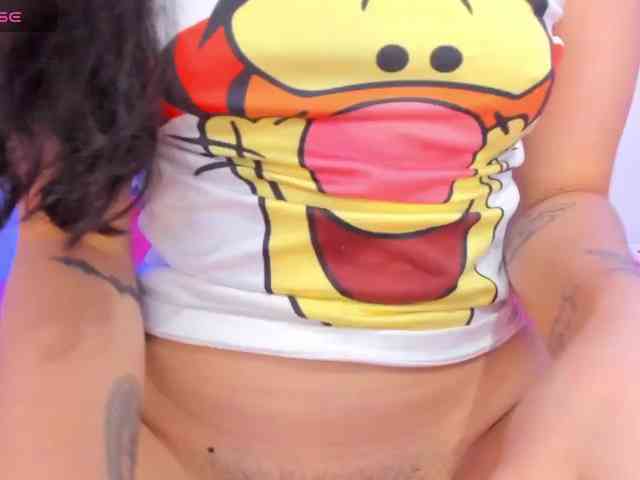 MaddyMendozax webcam