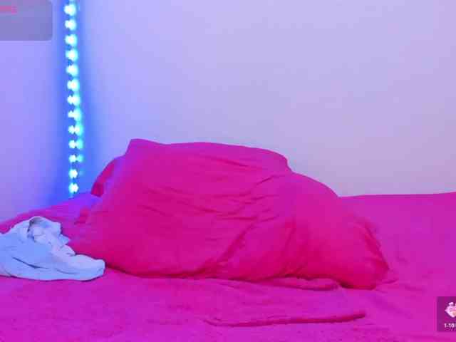 MaddyMendozax webcam