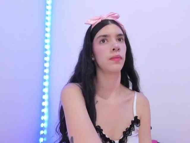 MaddyMendozax webcam