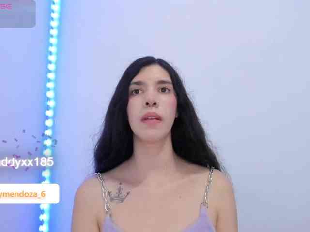 MaddyMendozax webcam