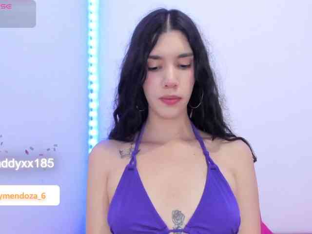 MaddyMendozax webcam