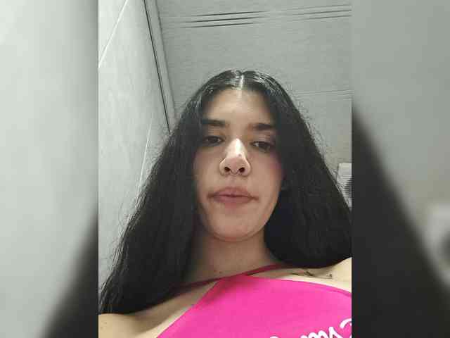MaddyMendozax webcam