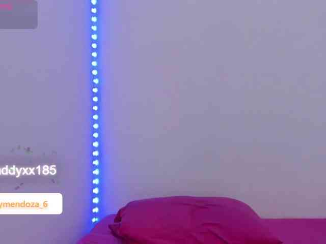 MaddyMendozax webcam