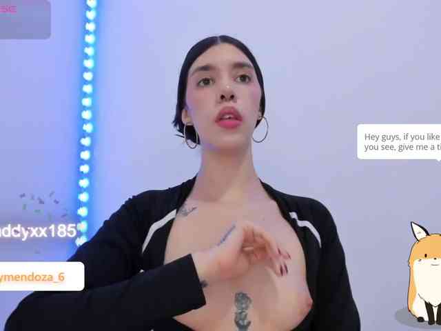 MaddyMendozax webcam