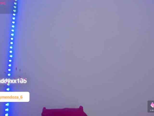 MaddyMendozax webcam