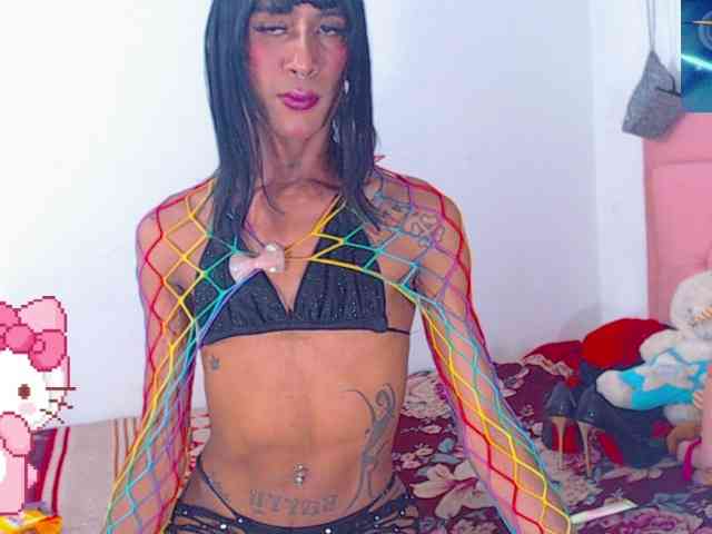 ivonnethh Live Webcam on BongaCams