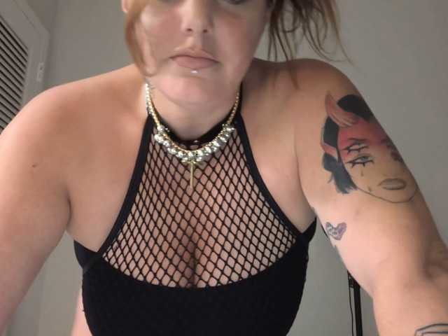 AlexisKay's BongaCams show and profile