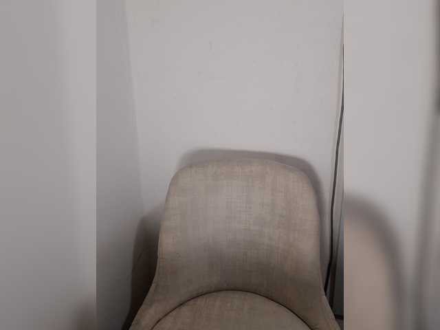 liahsuenos live cam preview