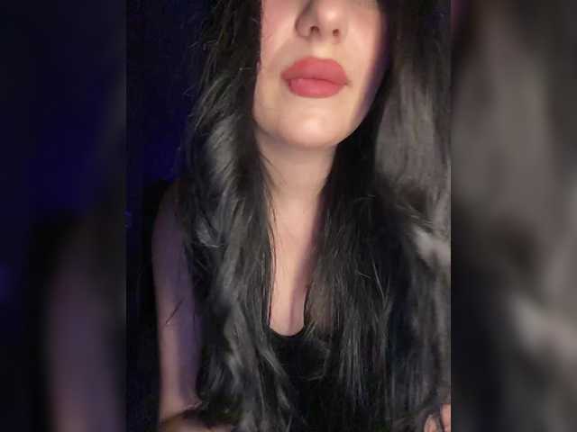 AnataKitty555's BongaCams show and profile