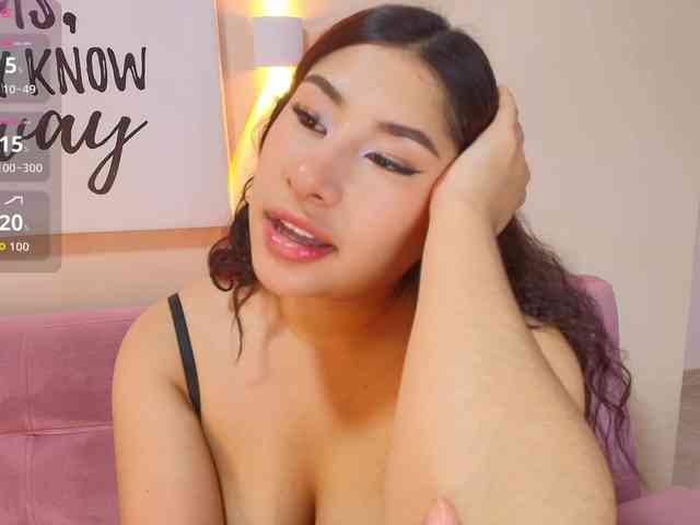 NiinaParker webcam