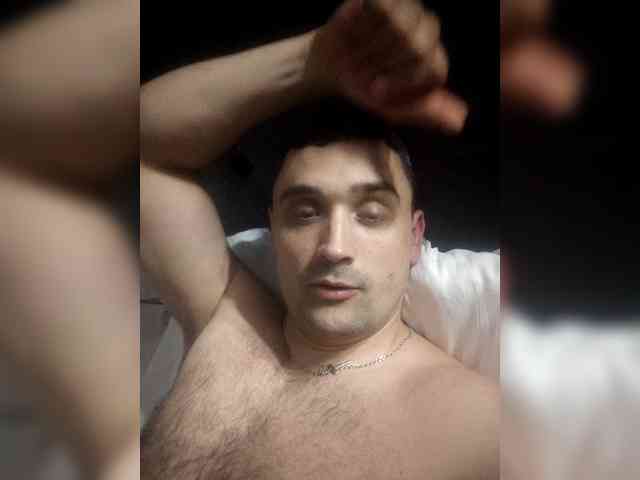 Royal-flush32 Sex Cam Show