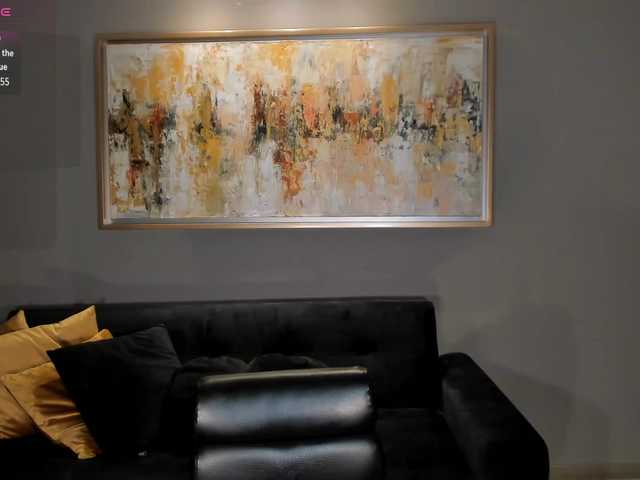 LucieMartin's BongaCams show and profile