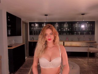 KyomiVelvet Porn Show