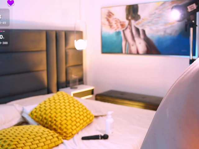 KyomiVelvet live cam on BongaCams
