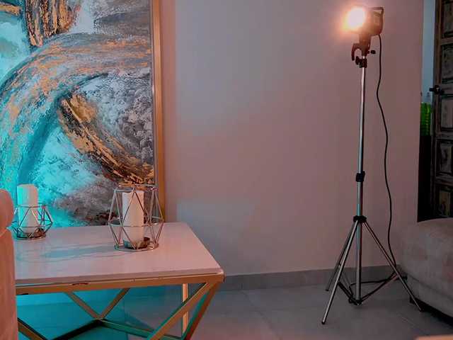 KyomiVelvet live cam on BongaCams