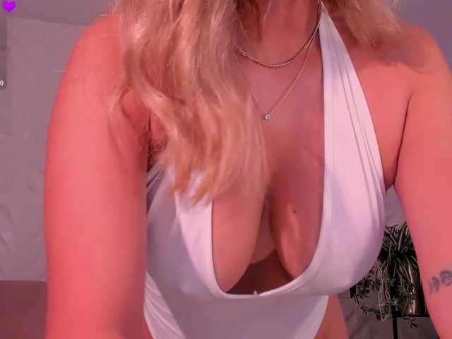 KyomiVelvet live cam on BongaCams