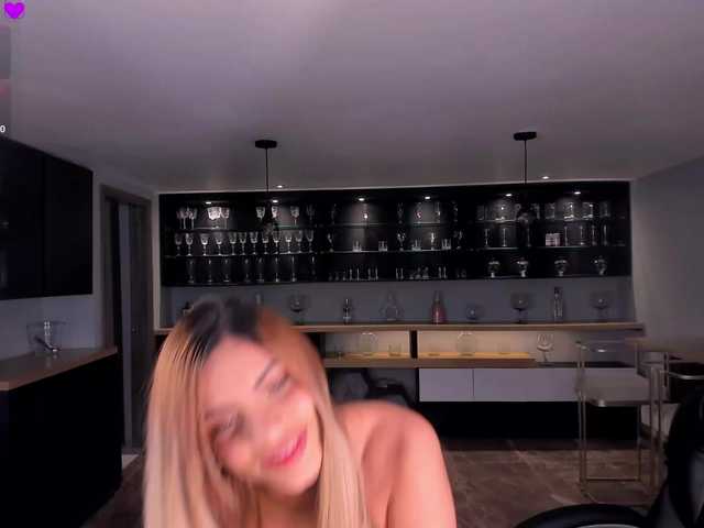 kyomivelvet live sex