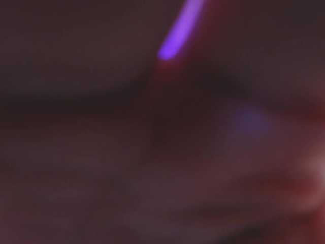 KyomiVelvet live cam on BongaCams
