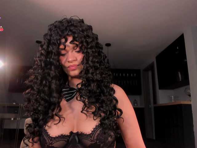 KyomiVelvet live cam on BongaCams
