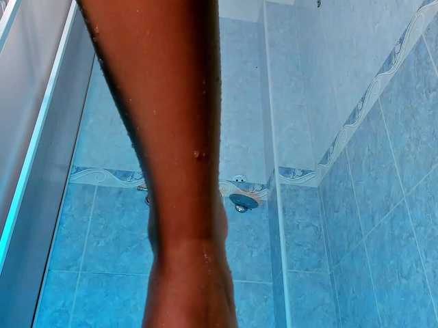 KyomiVelvet live cam on BongaCams