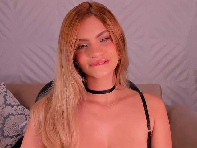 KyomiVelvet live cam on BongaCams