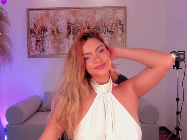 KyomiVelvet live cam on BongaCams