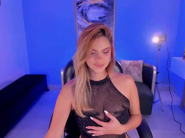 KyomiVelvet live cam on BongaCams
