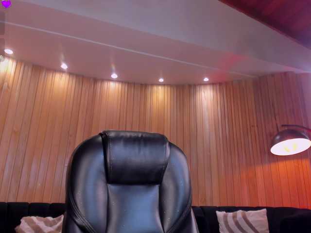 KyomiVelvet live cam on BongaCams