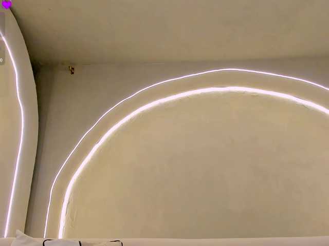 KyomiVelvet live cam on BongaCams