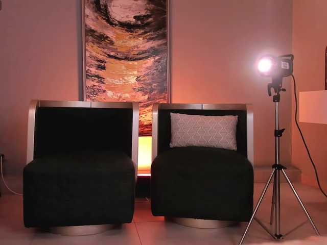 KyomiVelvet live cam on BongaCams