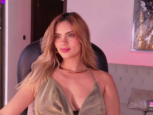 KyomiVelvet live cam on BongaCams
