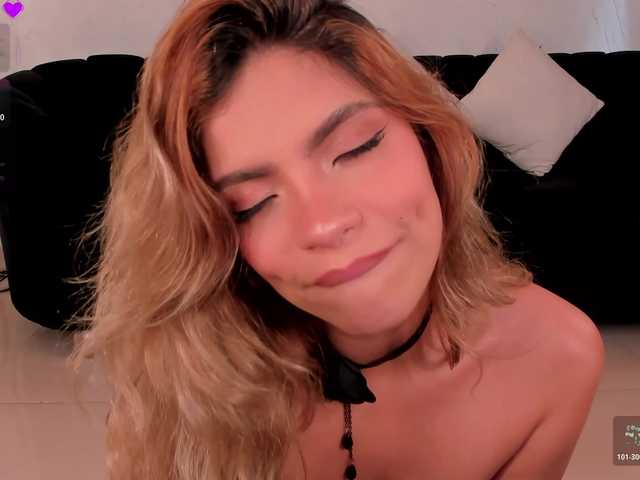 KyomiVelvet live cam on BongaCams