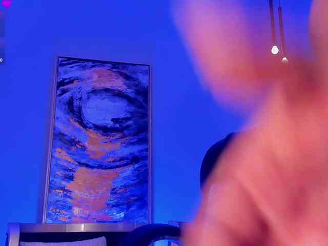 KyomiVelvet webcam