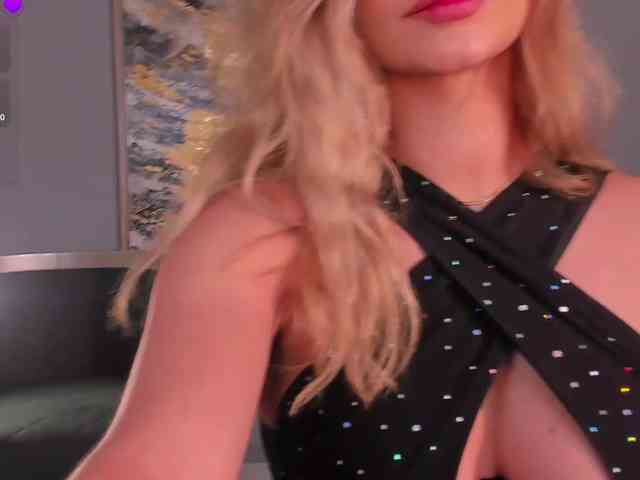 KyomiVelvet webcam