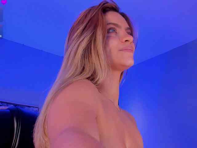 KyomiVelvet webcam