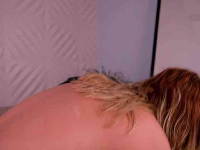 KyomiVelvet webcam