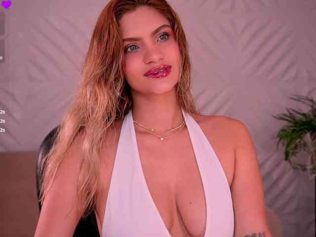 KyomiVelvet webcam